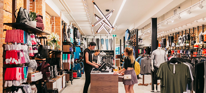 lululemon-shop-inside
